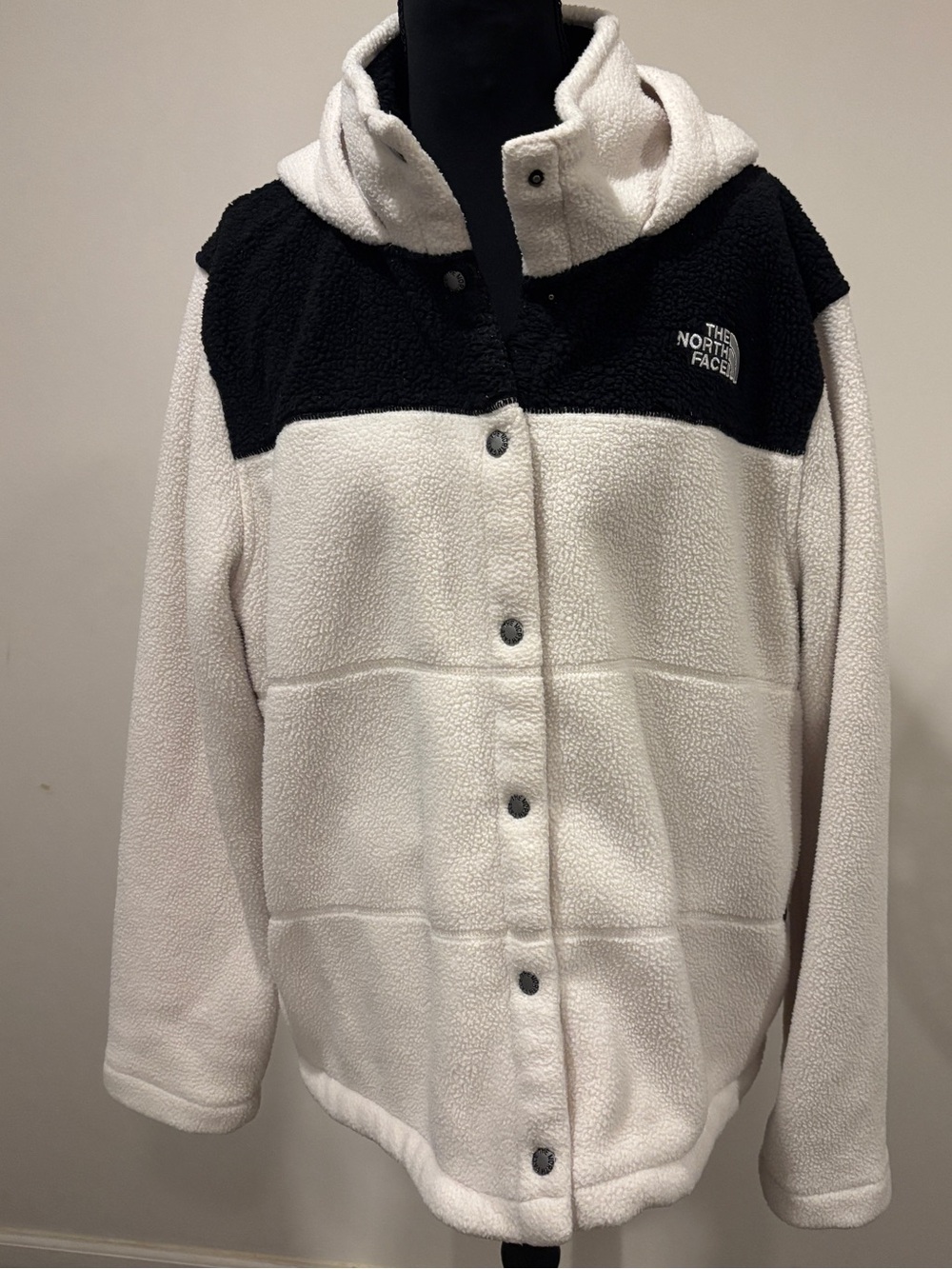 The North Face Gemma Vintage White and Black Sherpa Jacket with Snaps